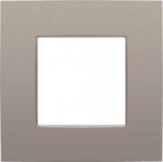 NIK134-76100 Afdekplaat Enkelvoudig bronze Niko 134-76100